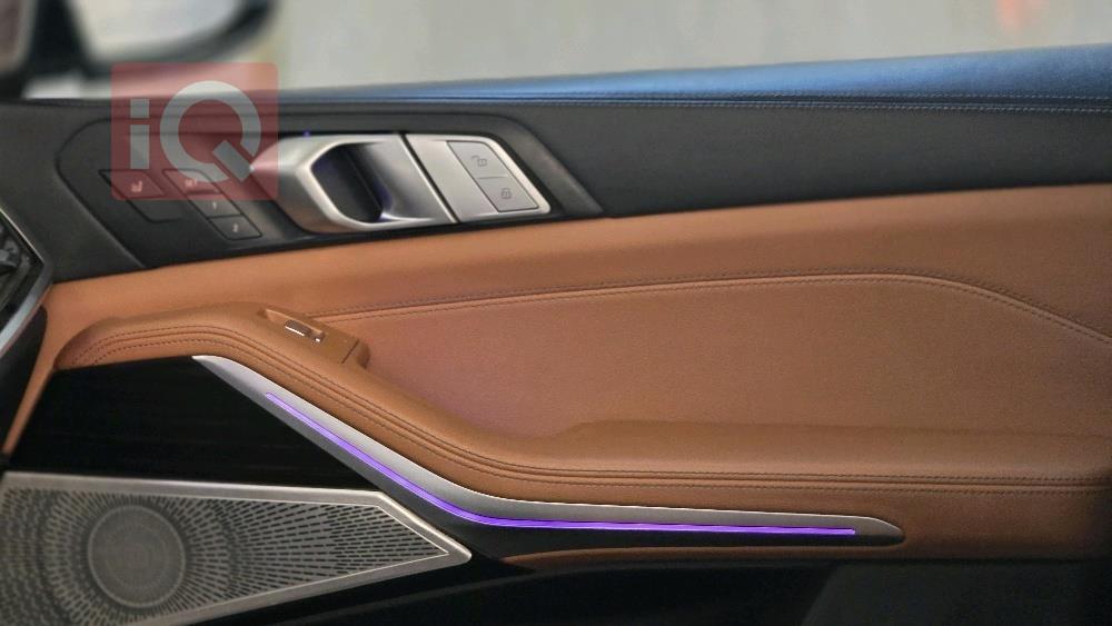 بي ام دبليو X7